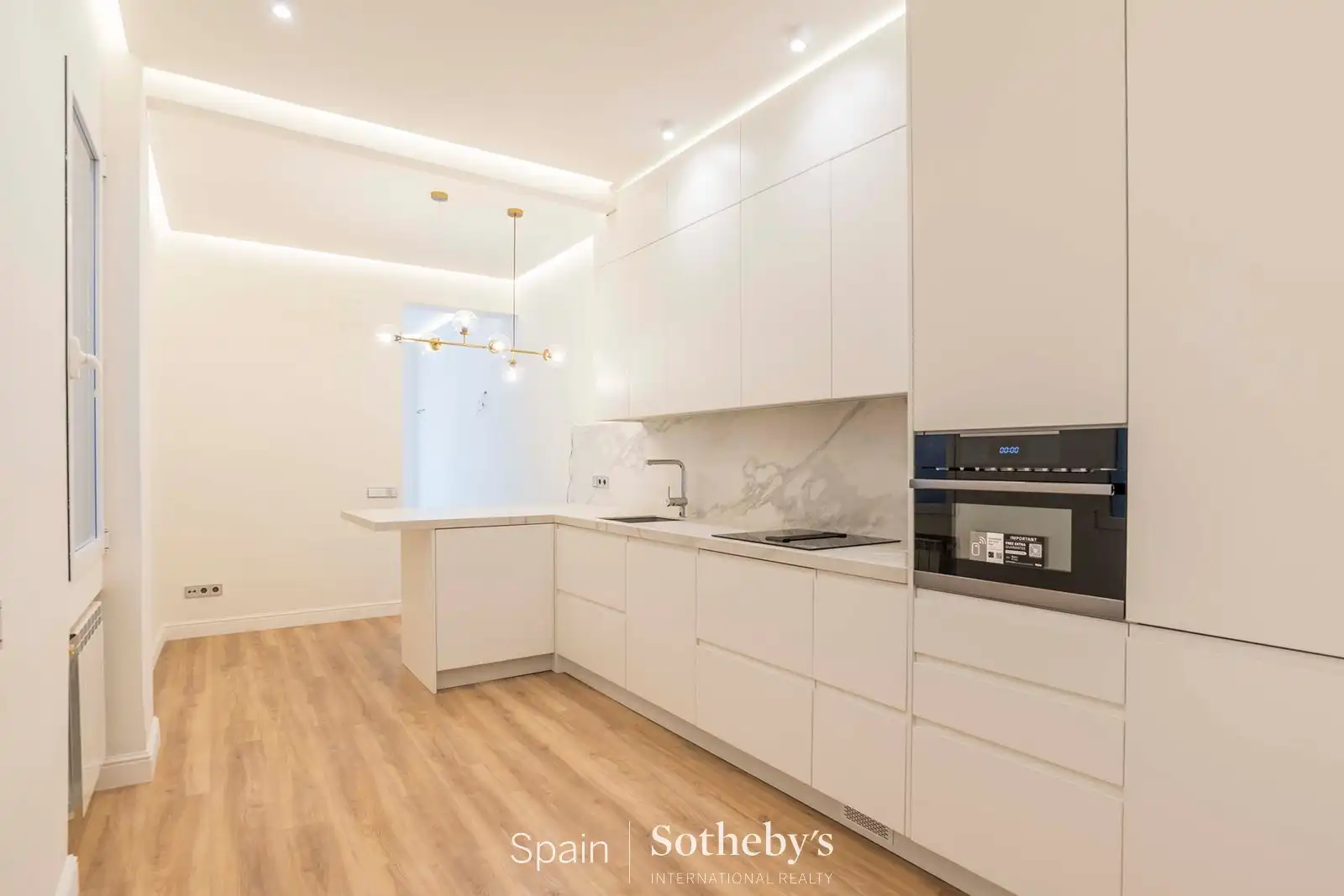 Apartment with lift for sale in Calle de Alcántara, imagen 9