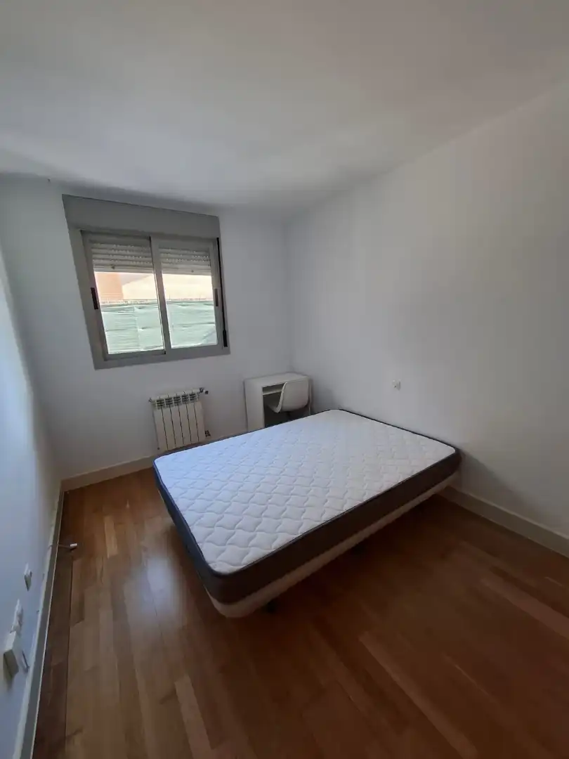Schlafzimmer von Wohnung zur Miete in Villaviciosa de Odón mit Klimaanlage, Heizung und Parkett