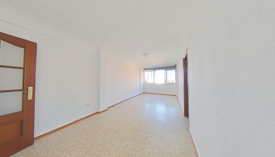 Foto 1 de Pis de lloguer a Sta. Aurelia - Cantábrico - Atlàntico - La Romería, Sevilla