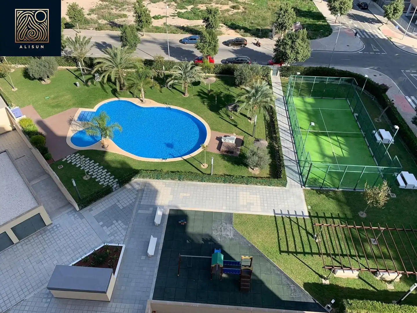 Àtic de lloguer a Avenida Avenida Naciones, 30, PAU 5