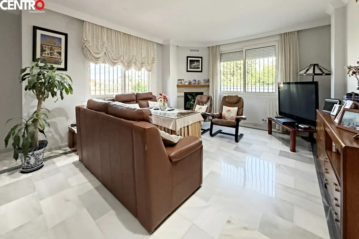 Detached house with garden for sale in Solana, imagen 3