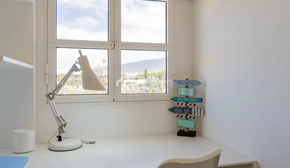 Habitación de Casa o chalet en venta en Arona con Aire acondicionado, Terraza y Trastero