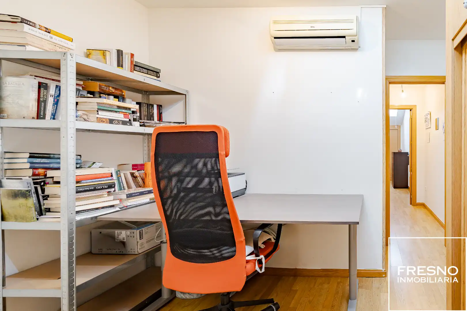 Maisonette zum Verkauf in Cobeña mit Klimaanlage, Heizung und Parkett