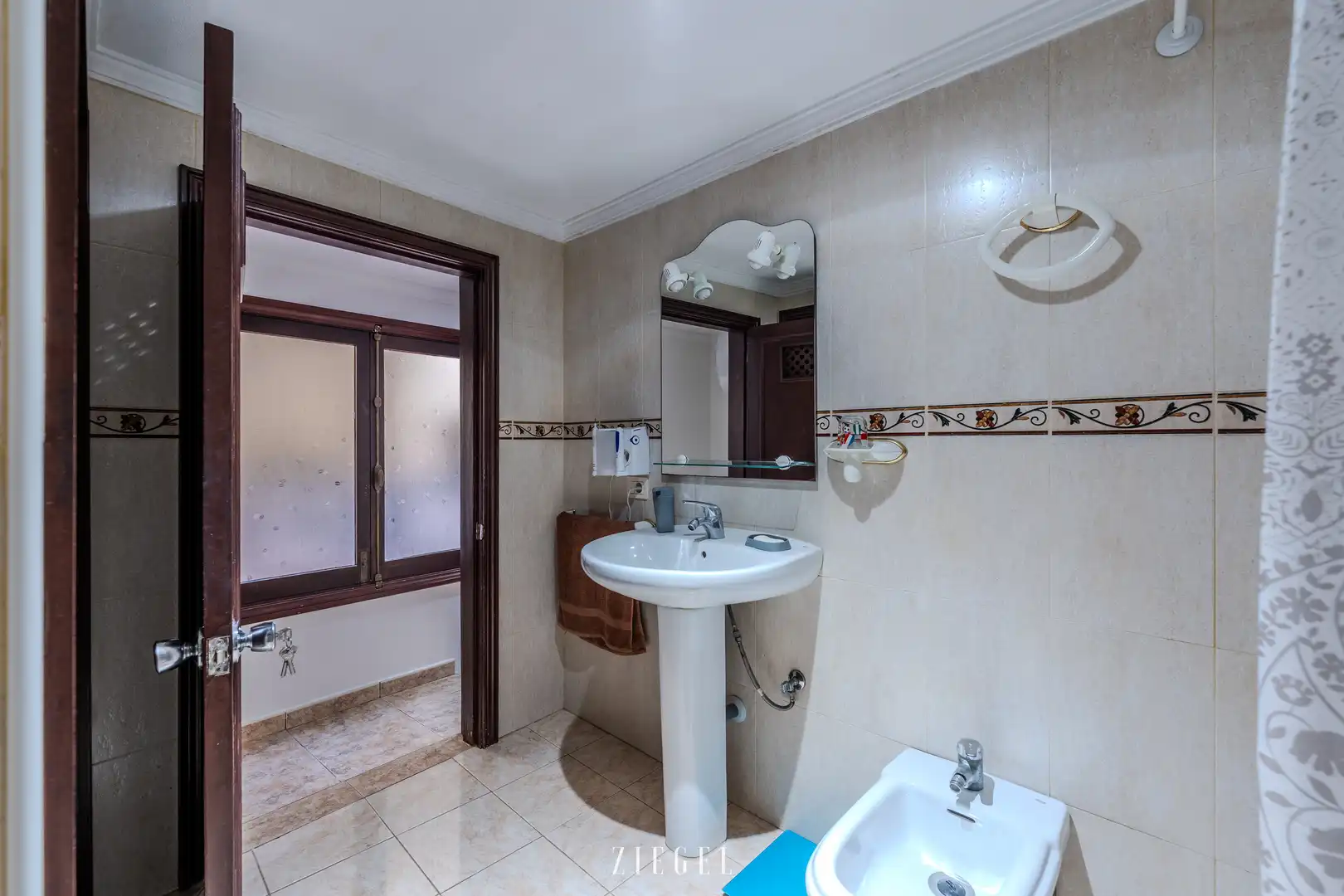 Houses for sale in Carretera Lomo Blanco, 87, Tafira