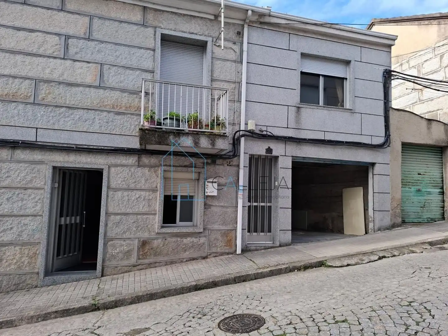 Exterior view of Houses for sale in Ourense Capital   with Heating and Storage room