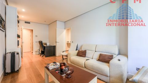 Photo 3 of Flat for rent in Castellana, Madrid Capital