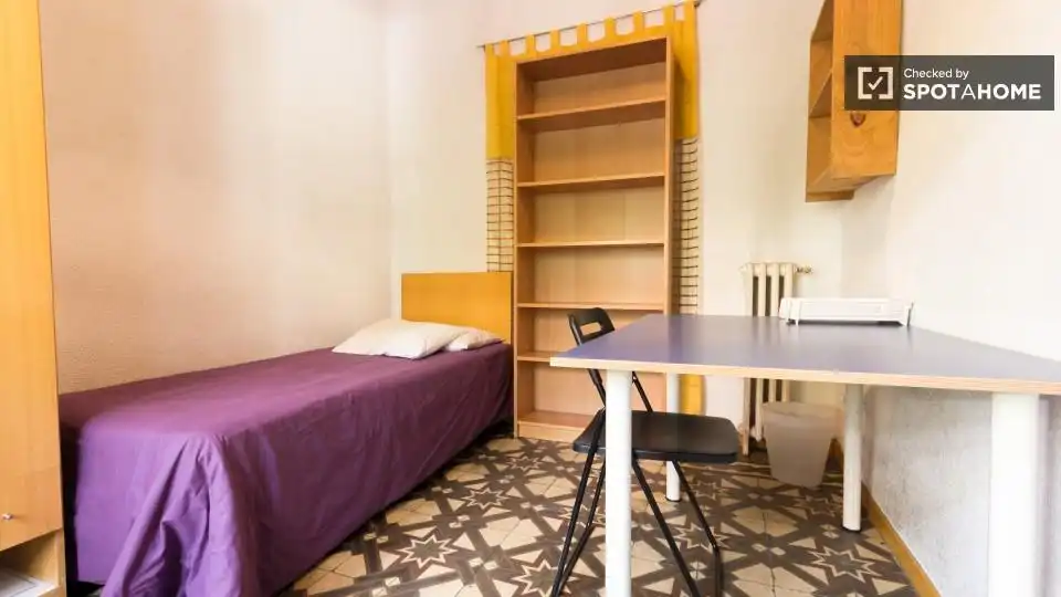 Habitació a Argüelles