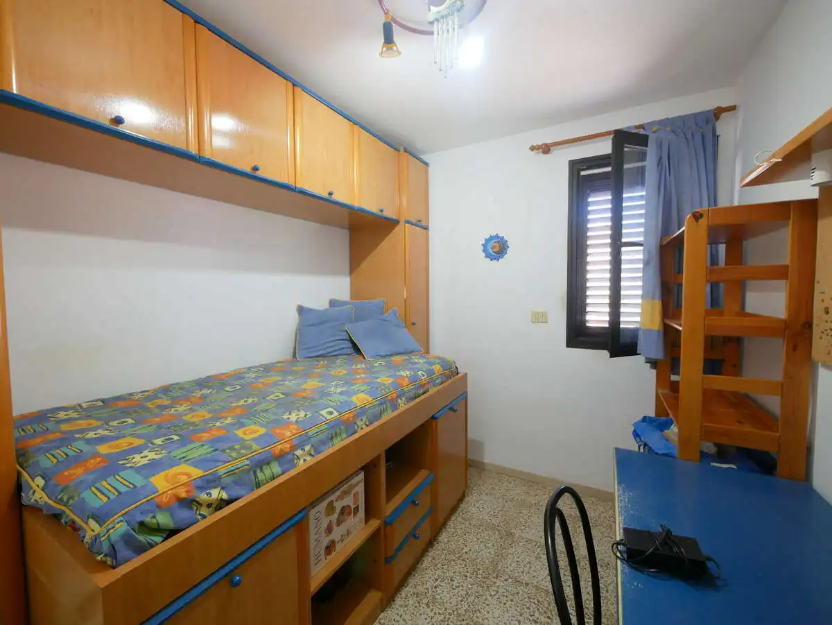 Dormitori de Apartament en venda en Tías amb Terrassa i Moblat