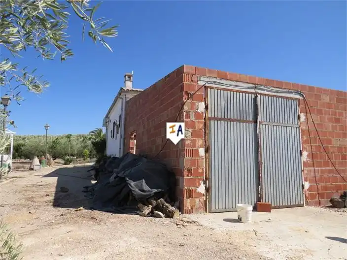 Country homes for sale in Martos