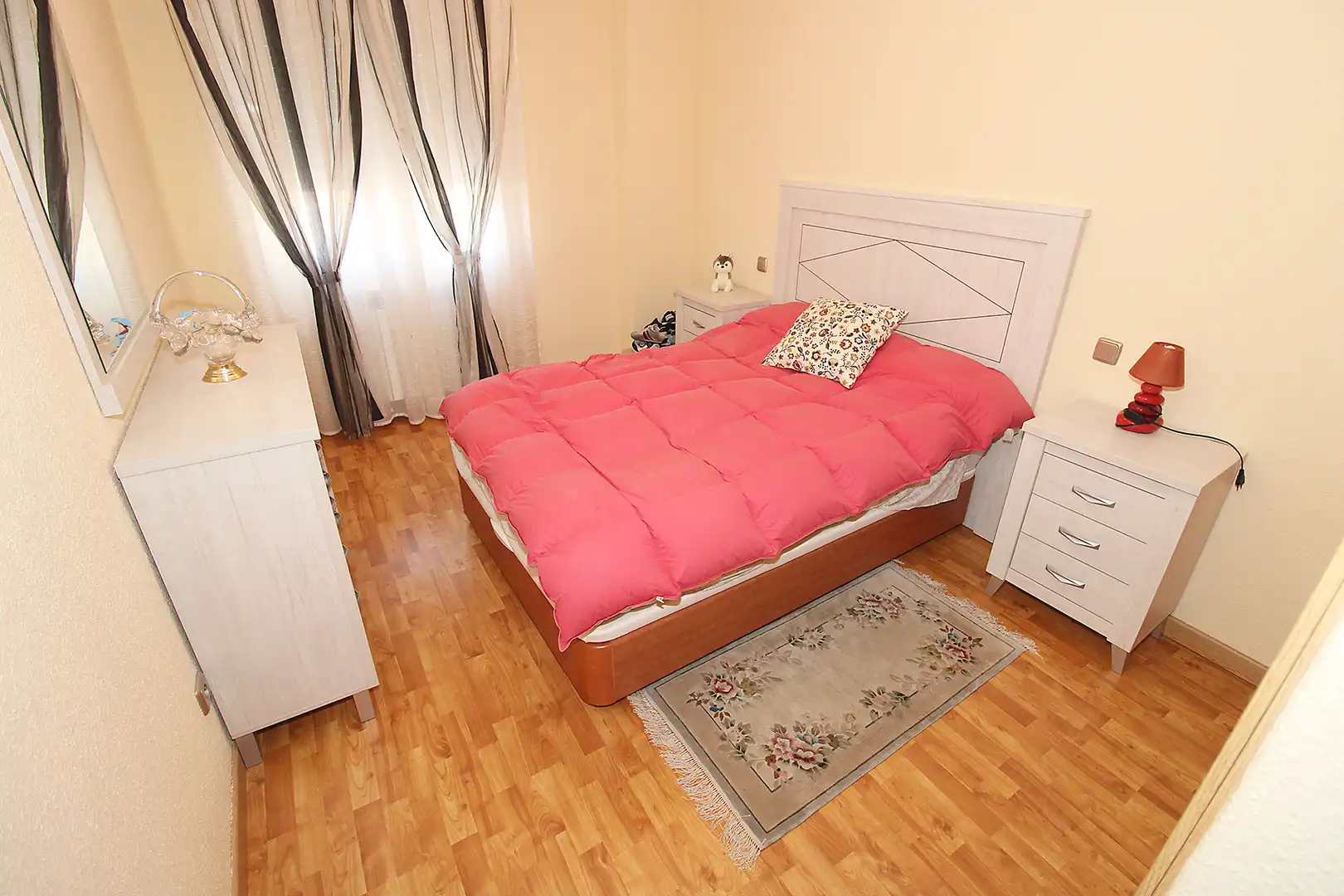 Habitación de Casa o chalet en venta en Torremocha de Jarama con Aire acondicionado, Calefacción y Jardín privado