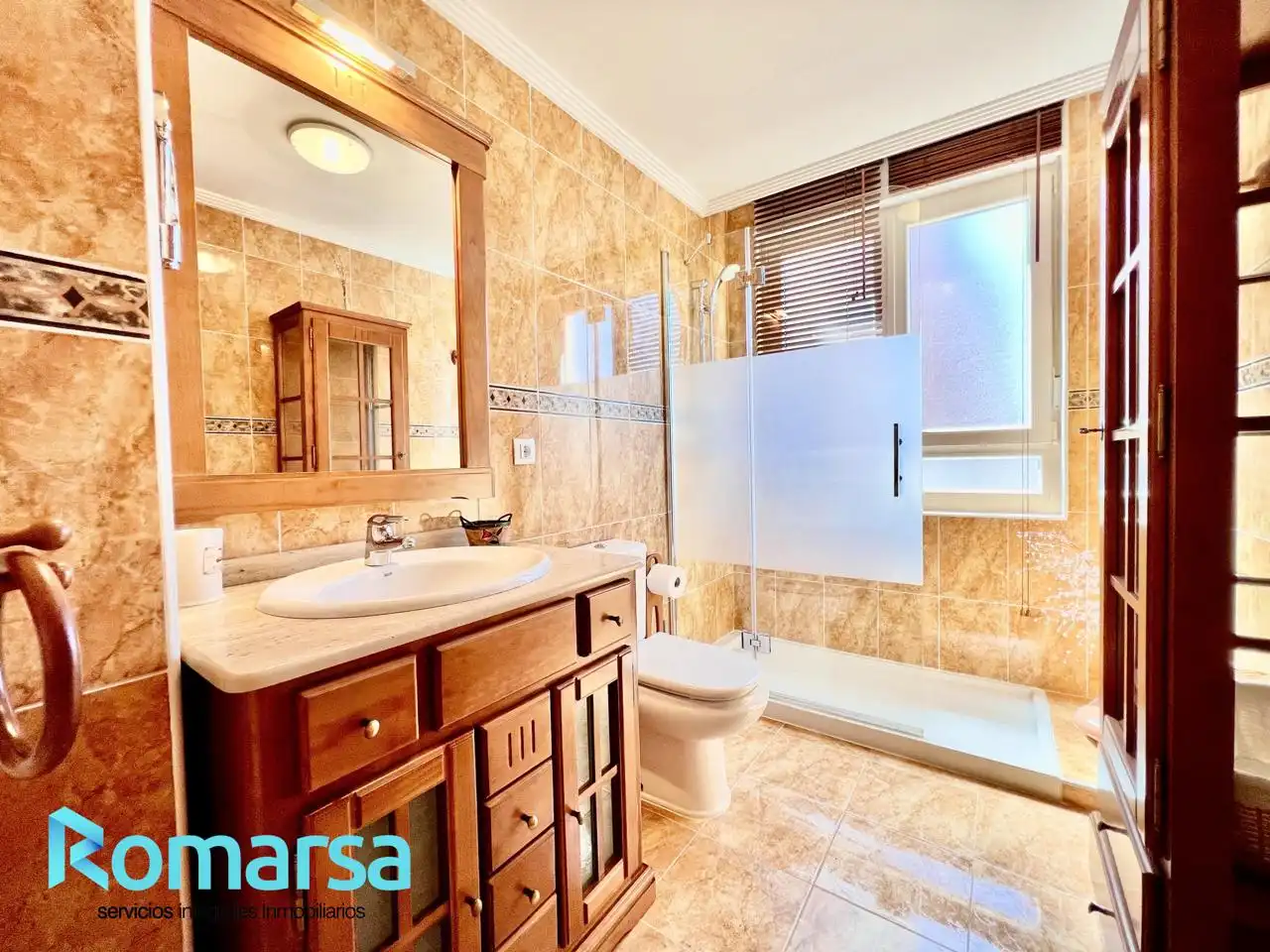 Bathroom of Flat for rent in Ávila  with Heating, Furnished and Community pool