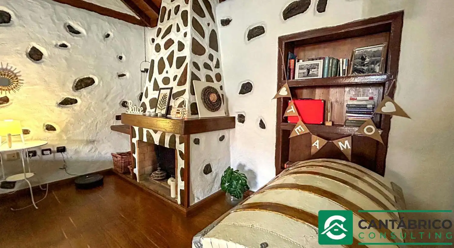 Sala de estar de Casa adosada en venta en Guía de Isora