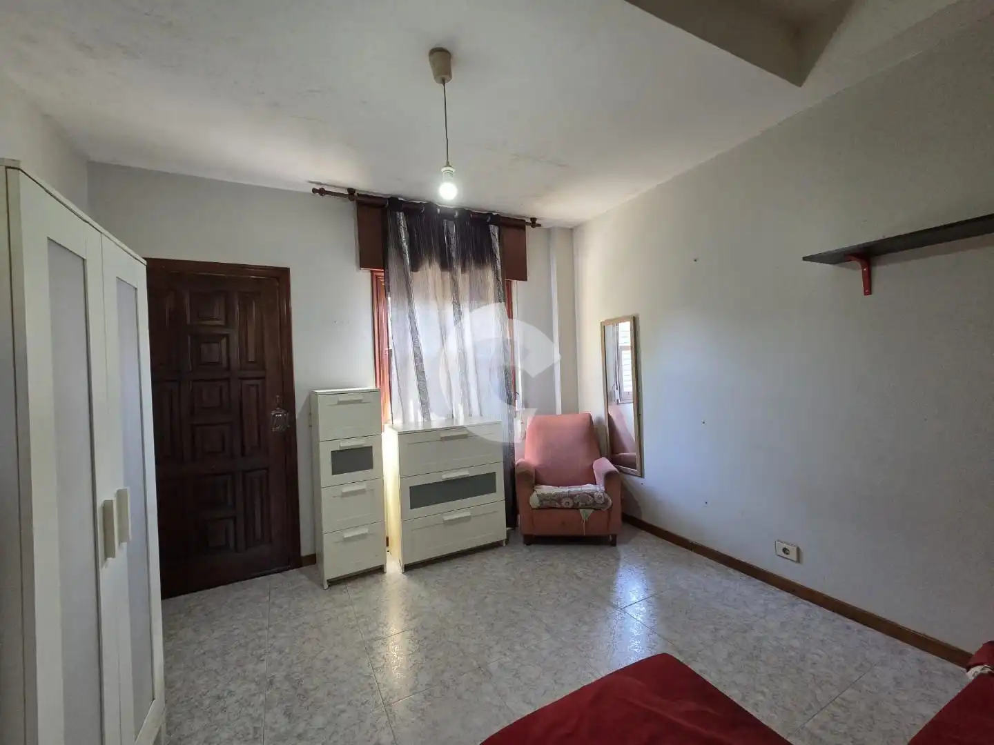 Habitación de Casa adosada en venta en Vigo 