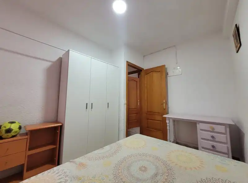Flat for sale in Calle San Martín, 7, La Florida - Parque Norte