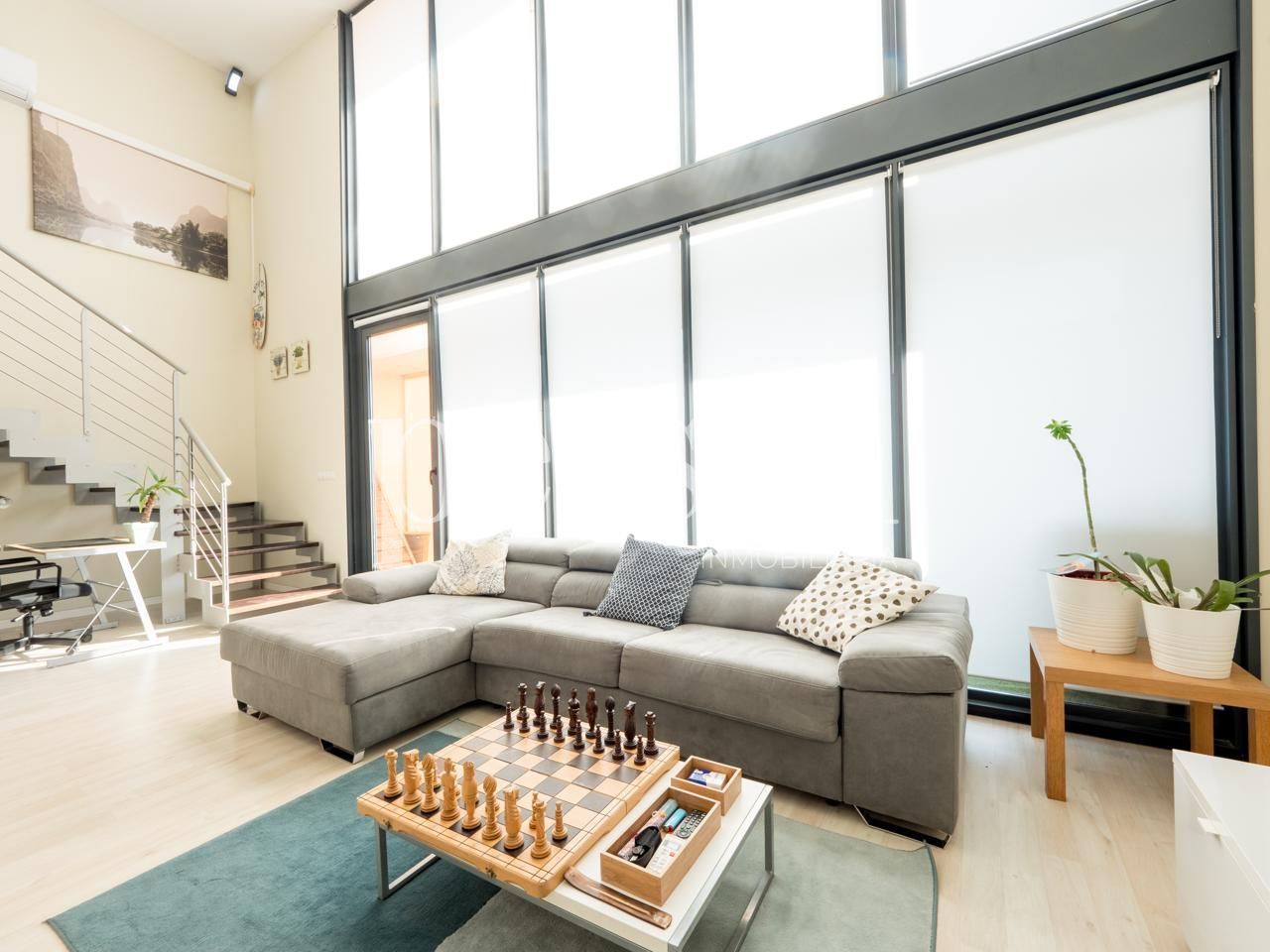 Sala de estar de Dúplex en venta en Manises con Aire acondicionado, Calefacción y Jardín privado