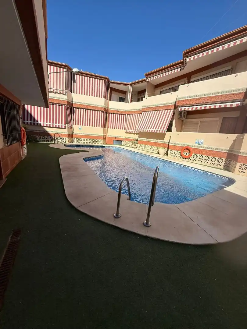 Piscina de Estudio de alquiler en Torremolinos con Aire acondicionado, Calefacción y Terraza