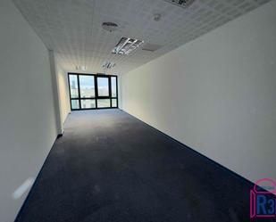 Office to rent in León Capital   with Air Conditioner and Heating