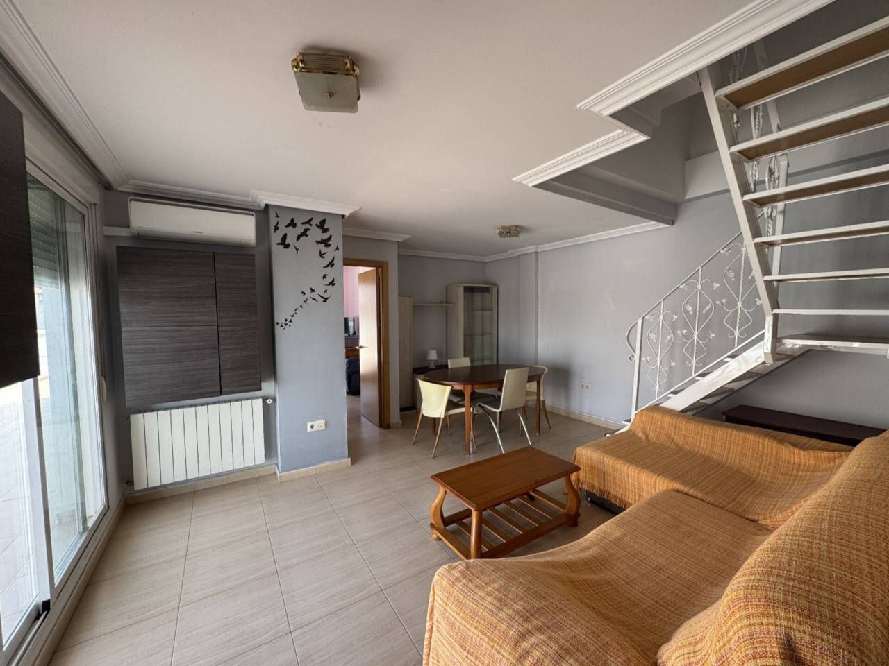 Sala d'estar de Àtic en venda en  Albacete Capital amb Aire condicionat, Calefacció i Terrassa