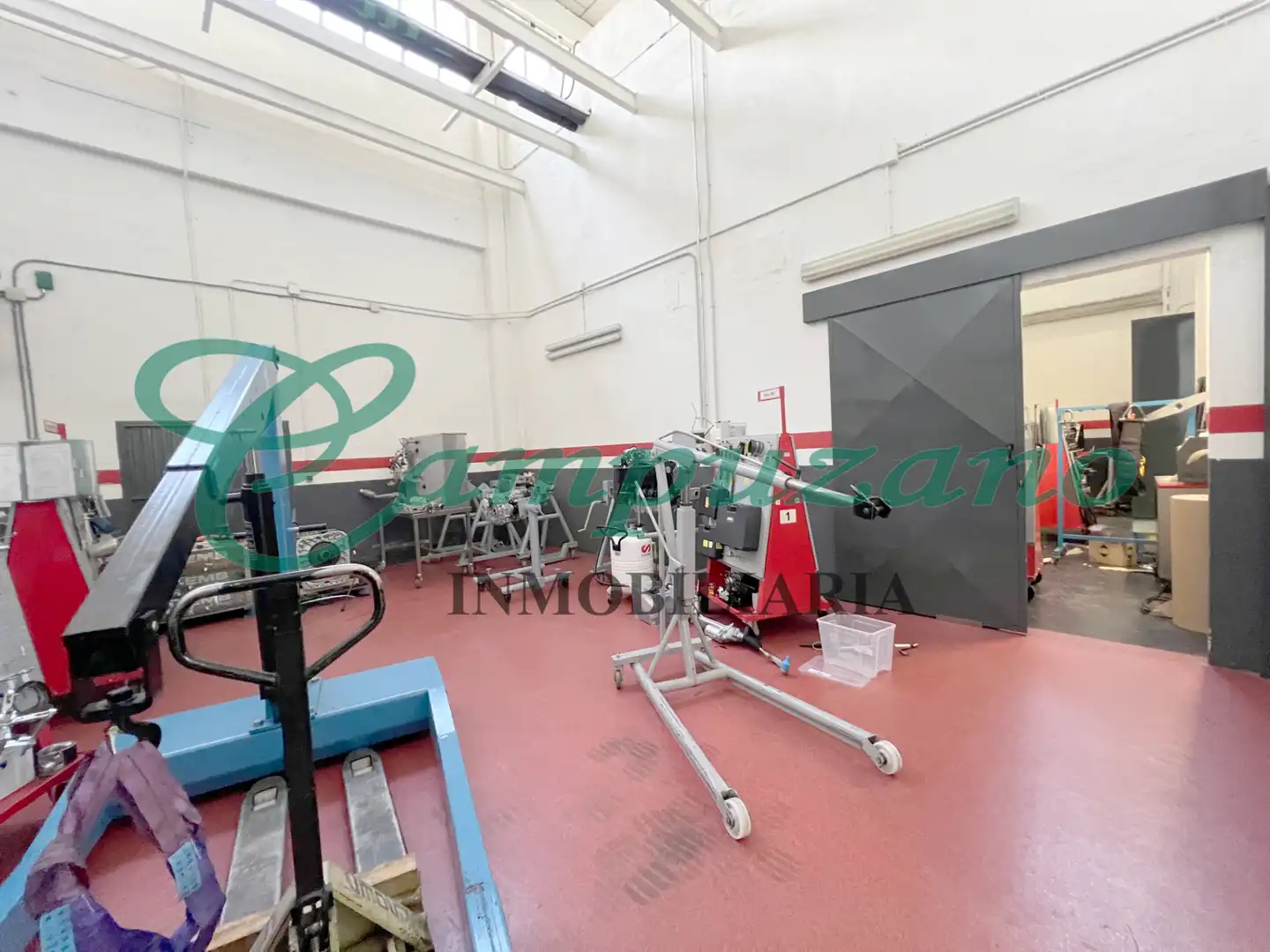 Nave industrial de alquiler en Calle de Ramón y Cajal, 29, Las Dehesillas - Vereda de los Estudiantes