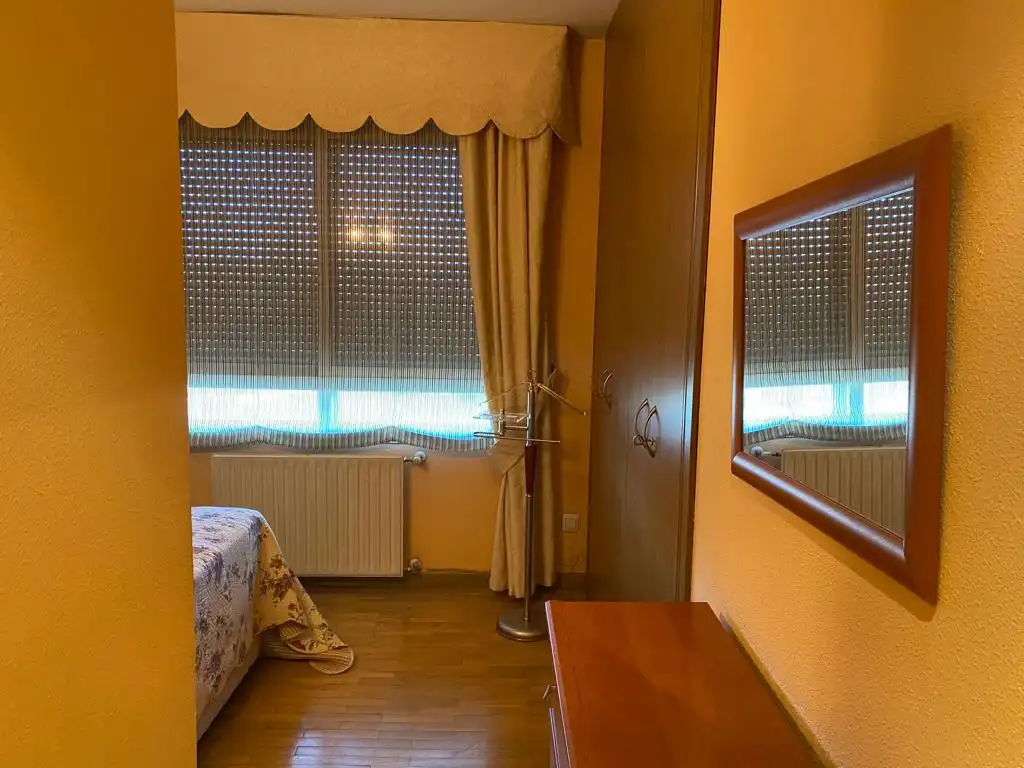 Habitación de Piso de alquiler en Alcorcón con Aire acondicionado, Calefacción y Parquet