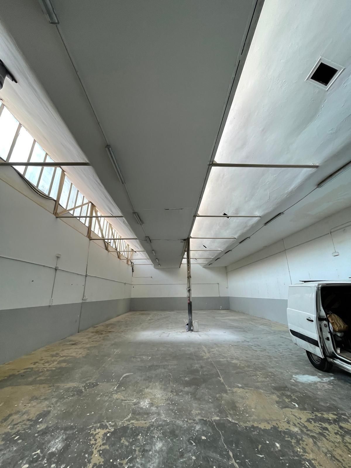 Nau industrial en venda en Sant Fost de Campsentelles