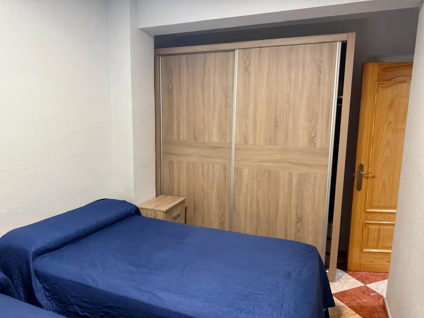 Dormitori de Pis en venda en  Jaén Capital amb Aire condicionat i Moblat