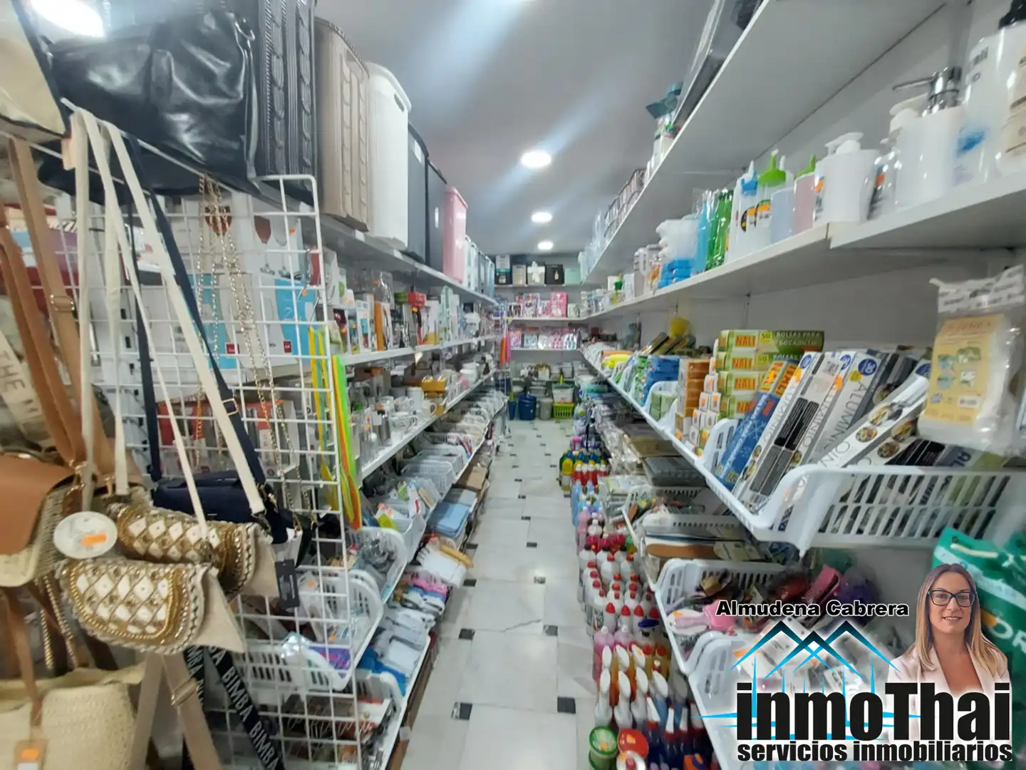 Local comercial en traspaso en Calle Camino de Albadalejo 1, imagen 3