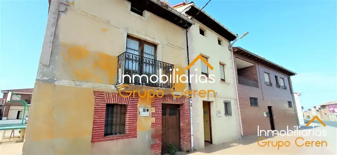 Houses for sale in Redecilla del Camino