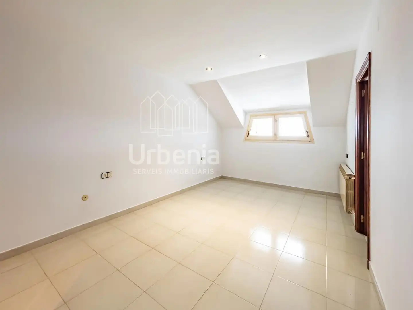 Casa con piscina en venta en Nucli Urbà, imagen 28