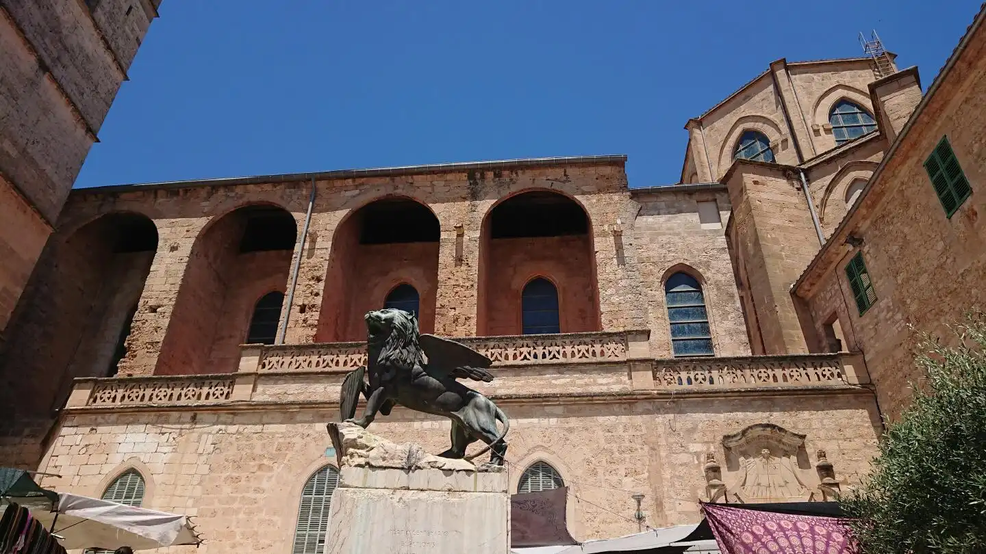 Außenansicht von Haus oder Chalet zum Verkauf in Sineu