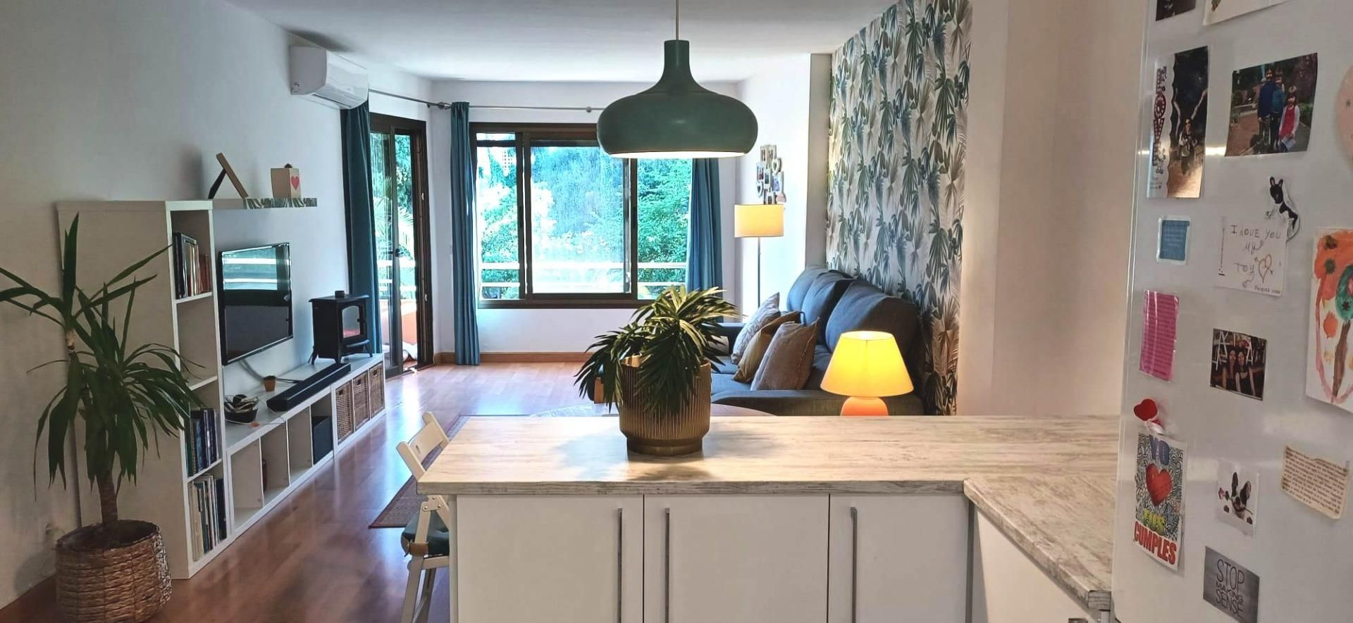 Sala d'estar de Pis en venda en  Palma de Mallorca amb Aire condicionat, Calefacció i Parquet