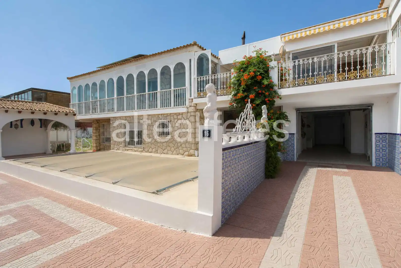 Exterior view of Houses for sale in Altea  with Air Conditioner, Heating and Terrace
