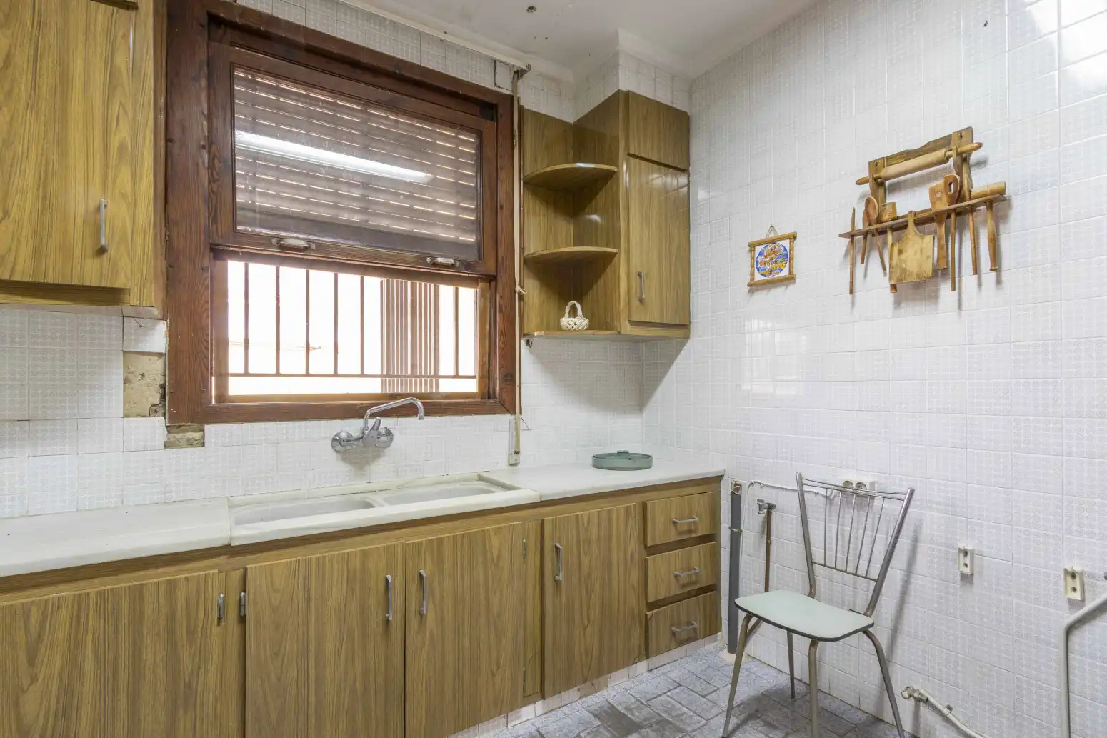 Küche von Wohnung zum Verkauf in Museros mit Terrasse
