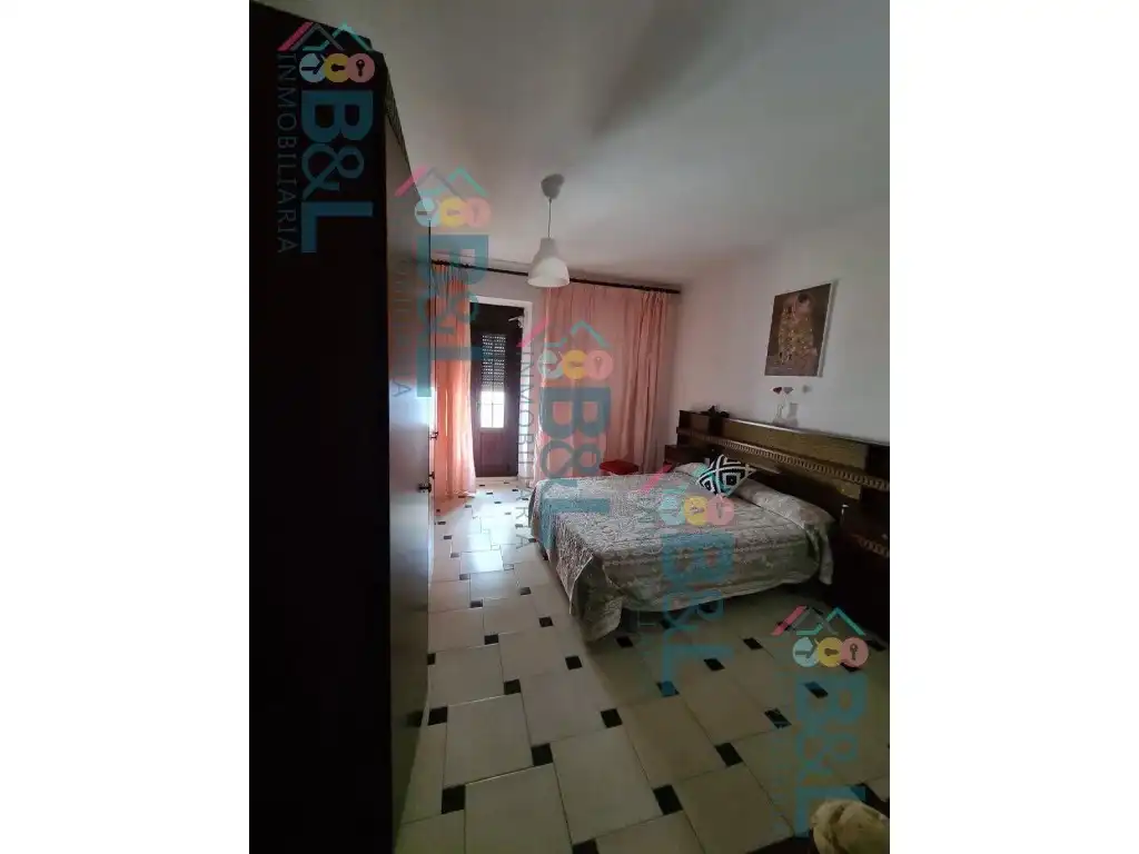 Habitación de Local en venta en Cortegana con Aire acondicionado y Amueblado