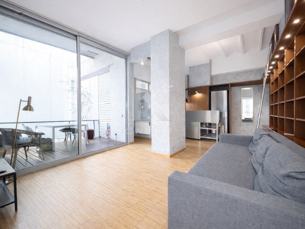 Sala d'estar de Pis en venda en  Barcelona Capital