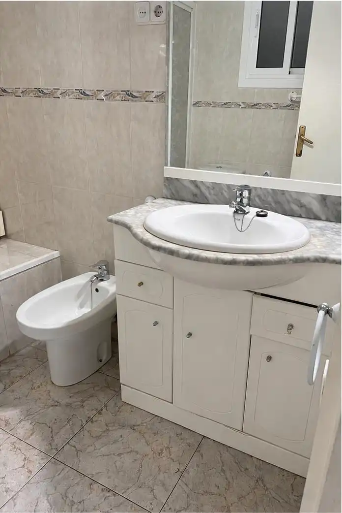 Piso con terraza en venta en Carrer de la Lleialtat, imagen 18