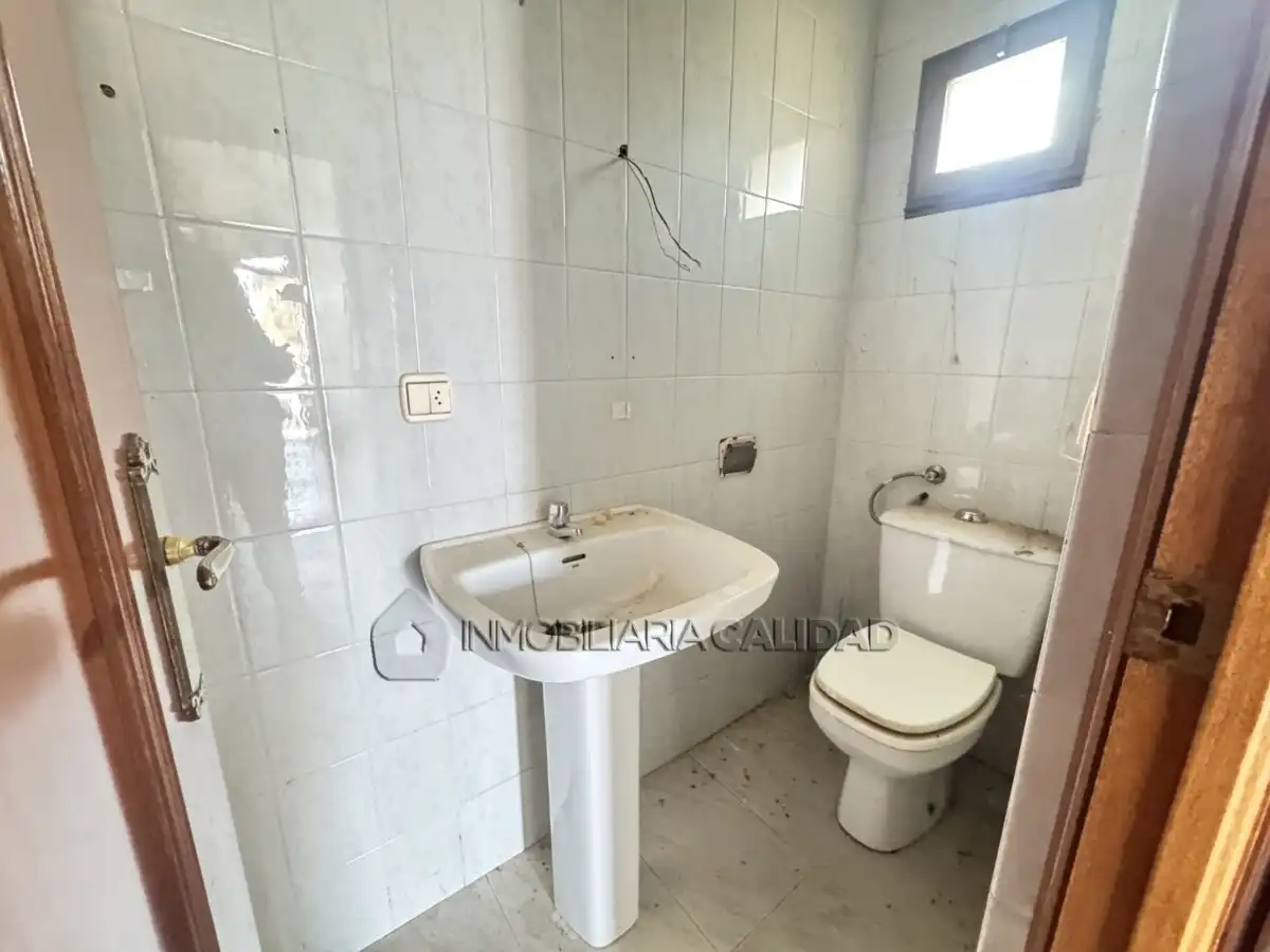 Baño de Casa o chalet en venta en Santa María del Campo con Calefacción