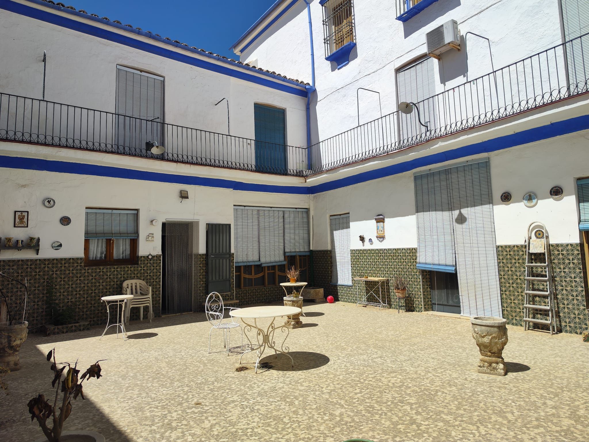 House or chalet for sale