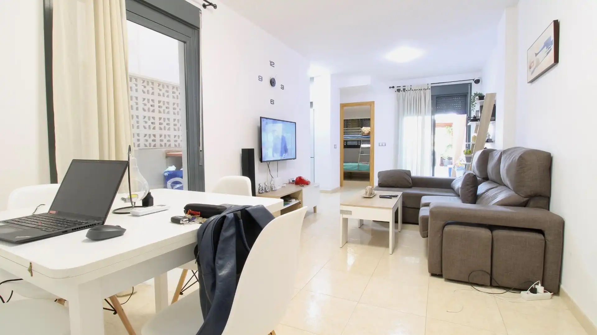 Living room of Flat for sale in Vícar  with Air Conditioner, Private garden and Terrace