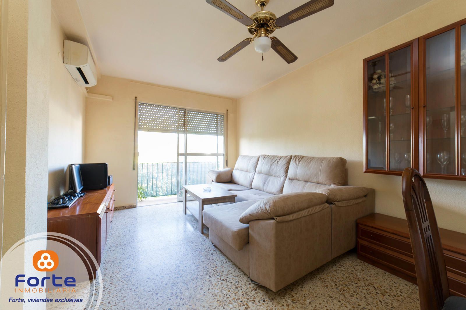 Living room of Flat for sale in  Córdoba Capital  with Air Conditioner, Heating and Terrace