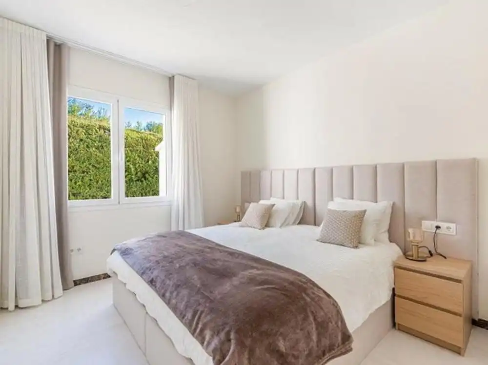 Bedroom of Houses for rent in Estepona  with Air Conditioner, Heating and Private garden