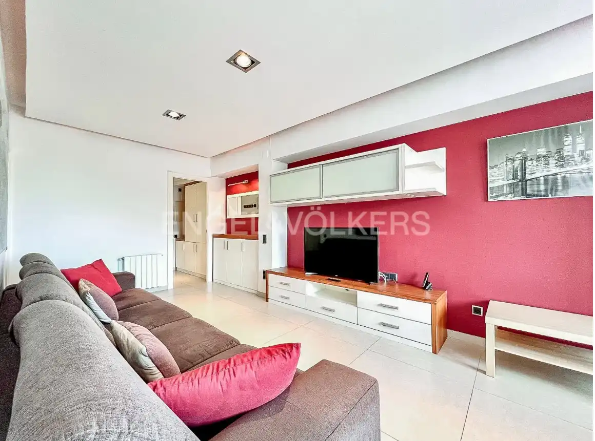 Sala de estar de Ático en venta en Barcelona con Aire acondicionado, Calefacción y Amueblado