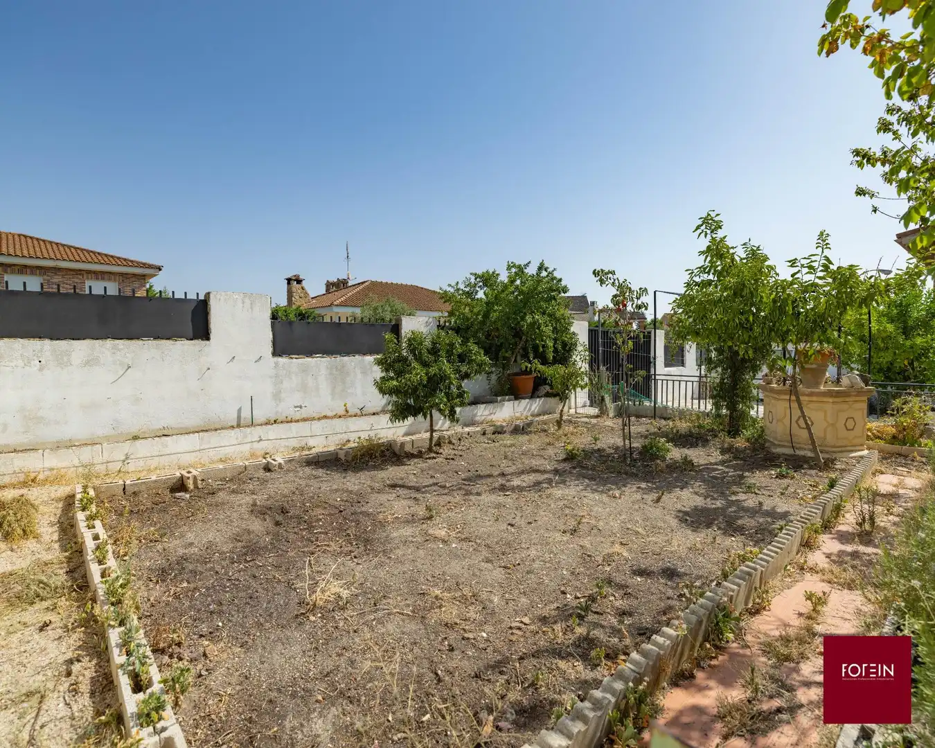 Houses for sale in Galápagos  with Air Conditioner, Heating and Private garden