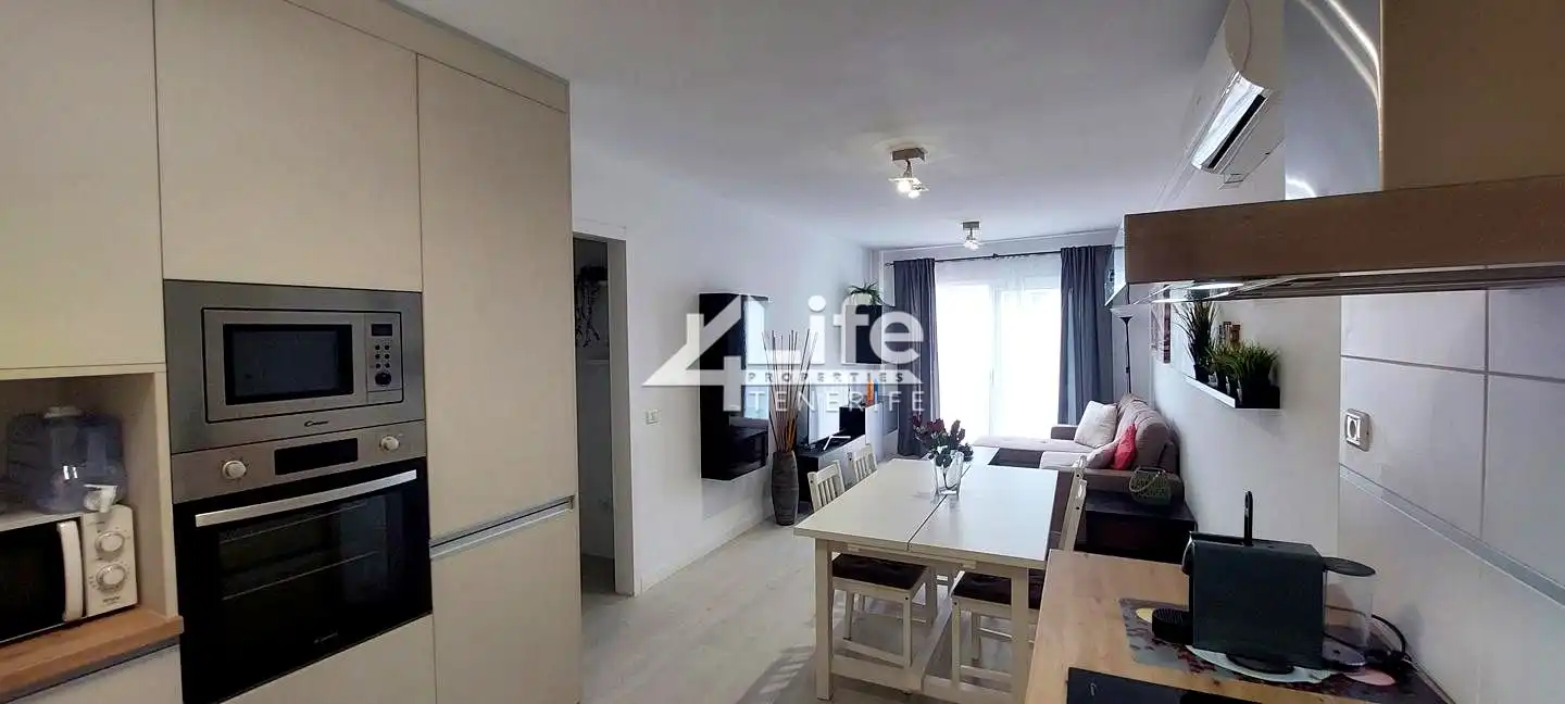 Living room of Flat for sale in Adeje  with Air Conditioner, Terrace and Furnished