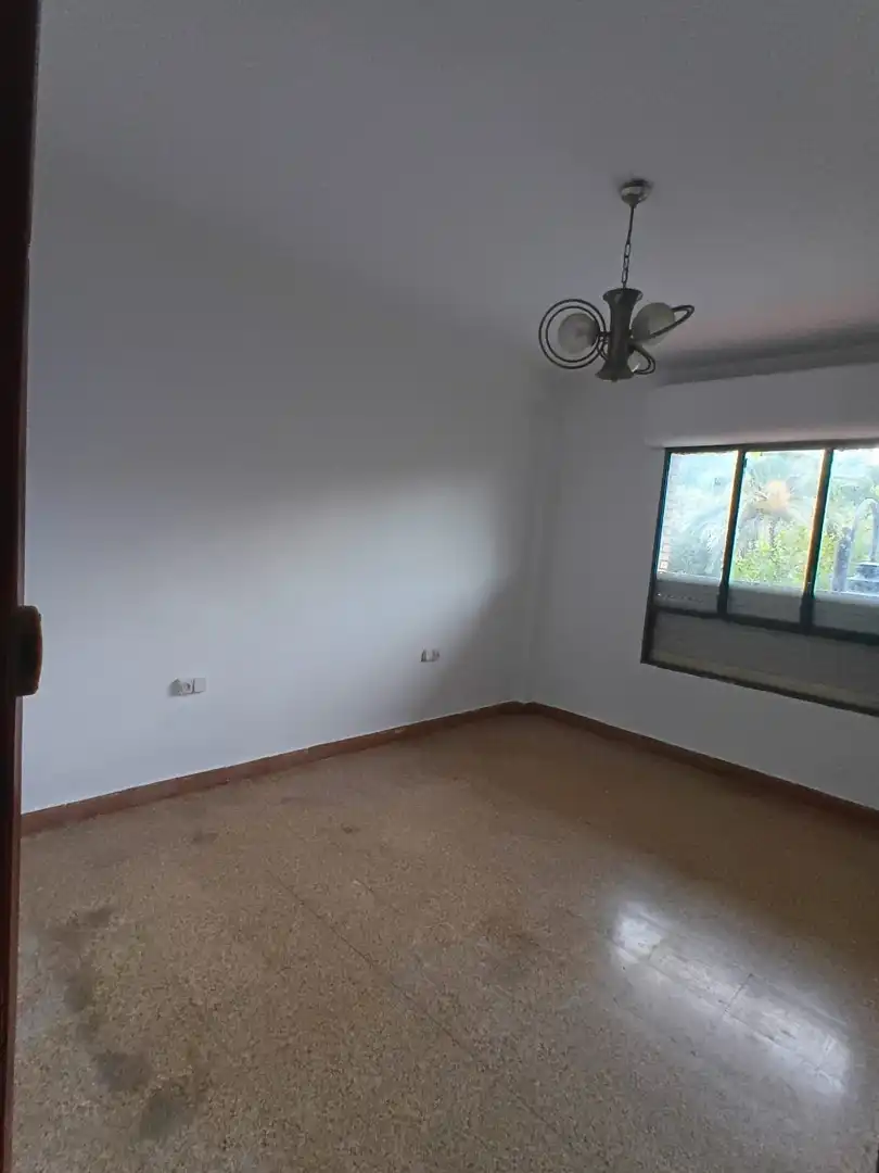 Habitación de Piso en venta en Alzira con Balcón