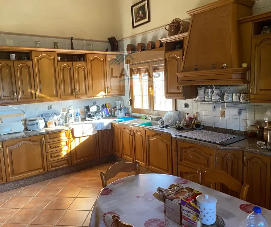 Cocina de Finca rústica en venta en Valverde de la Vera con Jardín privado, Terraza y Piscina