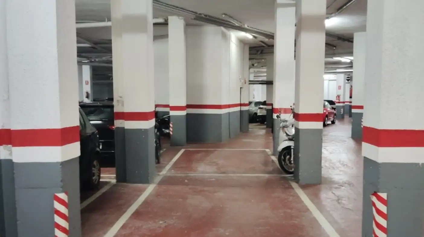 Einzelparkplatz zur Miete in AVENIDA JOSEP TARRADELLAS 110, imagen 8
