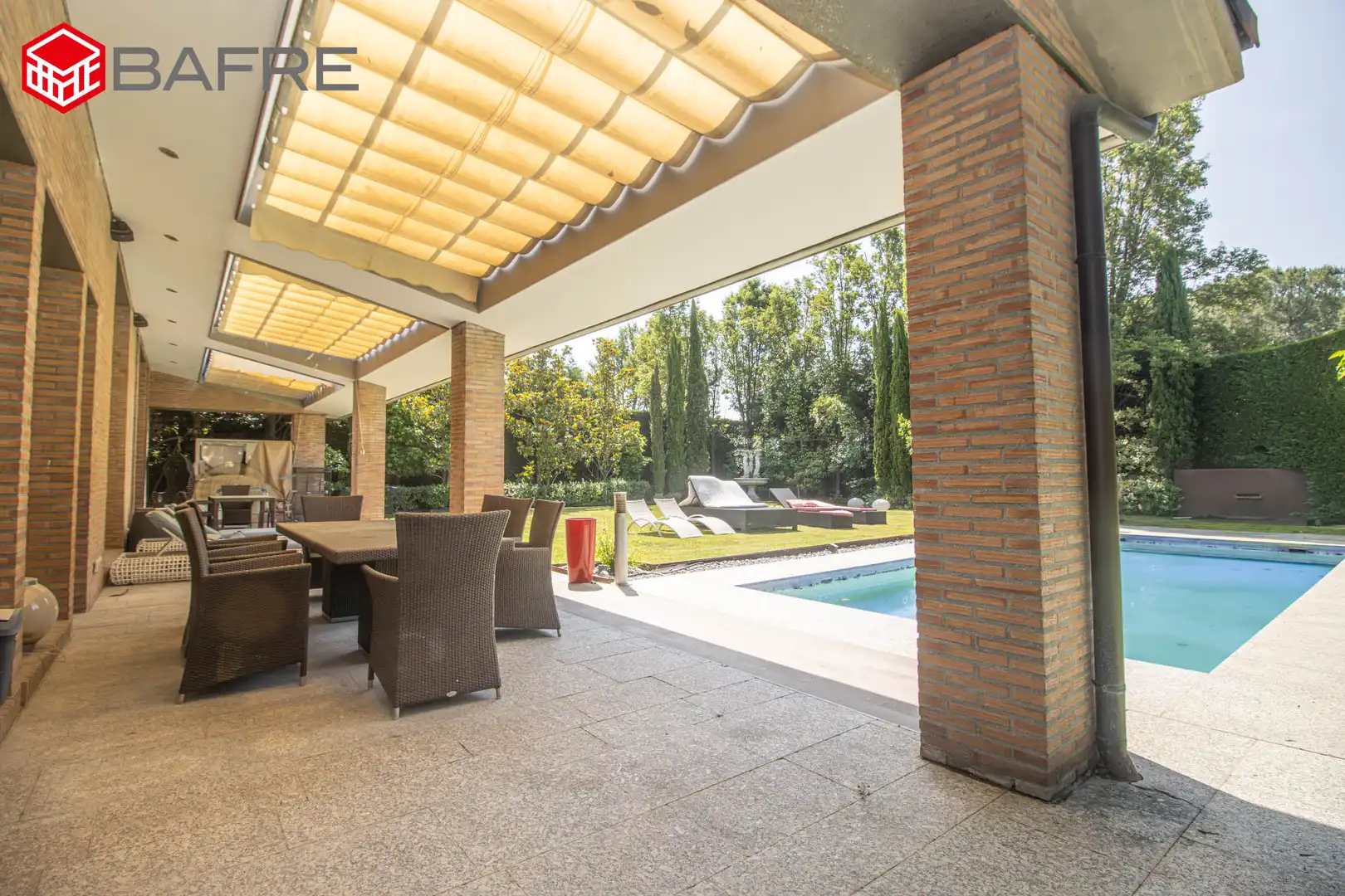 Terrace of Houses for sale in Pozuelo de Alarcón  with Air Conditioner, Private garden and Storage room