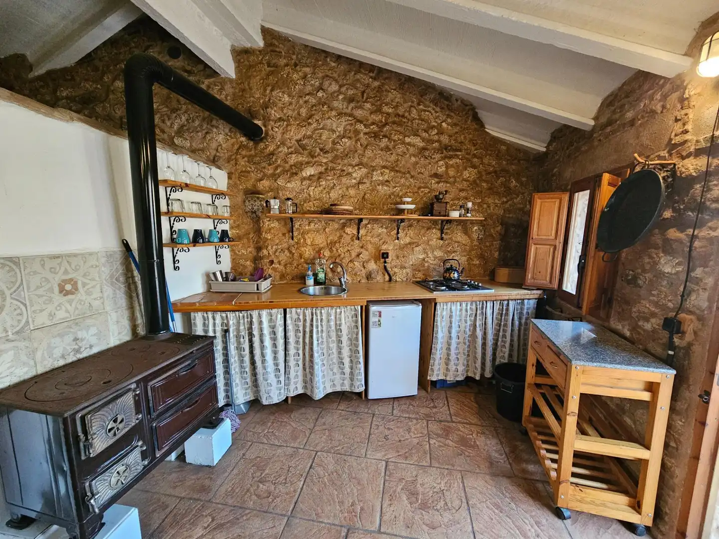 Cocina de Finca rústica en venta en Chulilla