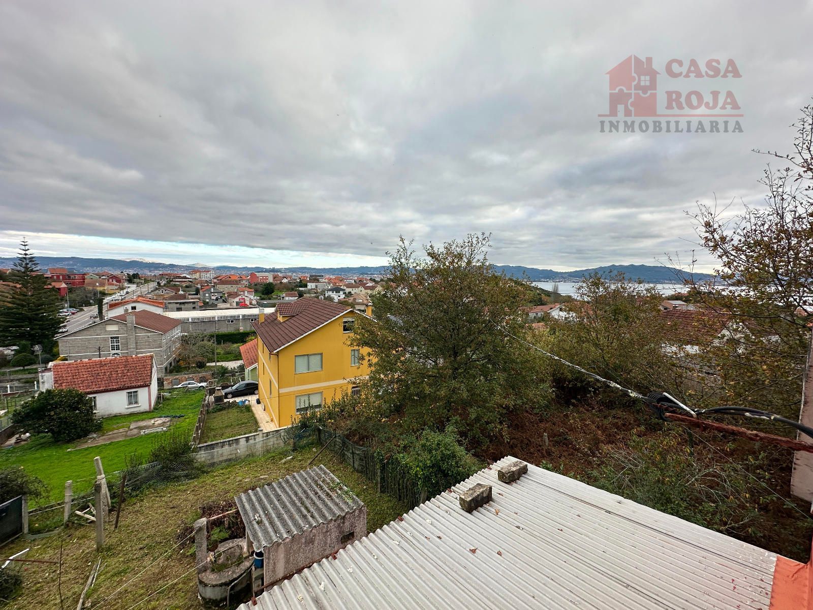 Exterior view of House or chalet for sale in Cangas   with Storage room and Furnished